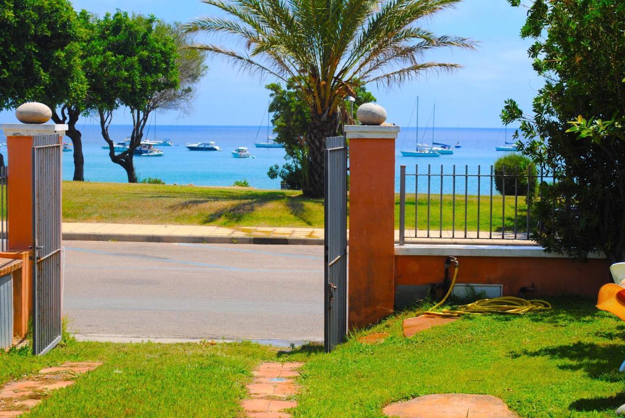 Villa Stella Fronte Mare Porto Frailis Àrbatax Εξωτερικό φωτογραφία