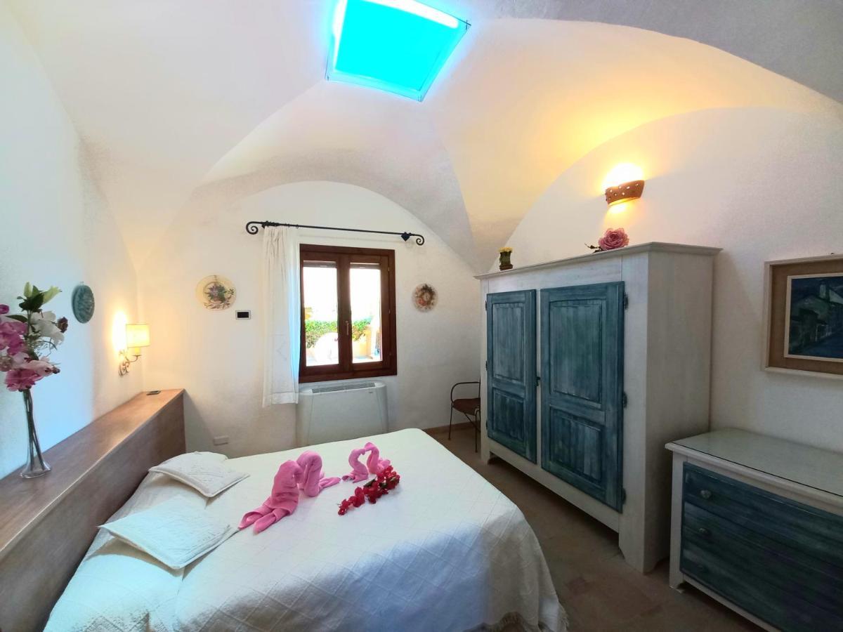 Villa Stella Fronte Mare Porto Frailis Àrbatax Εξωτερικό φωτογραφία