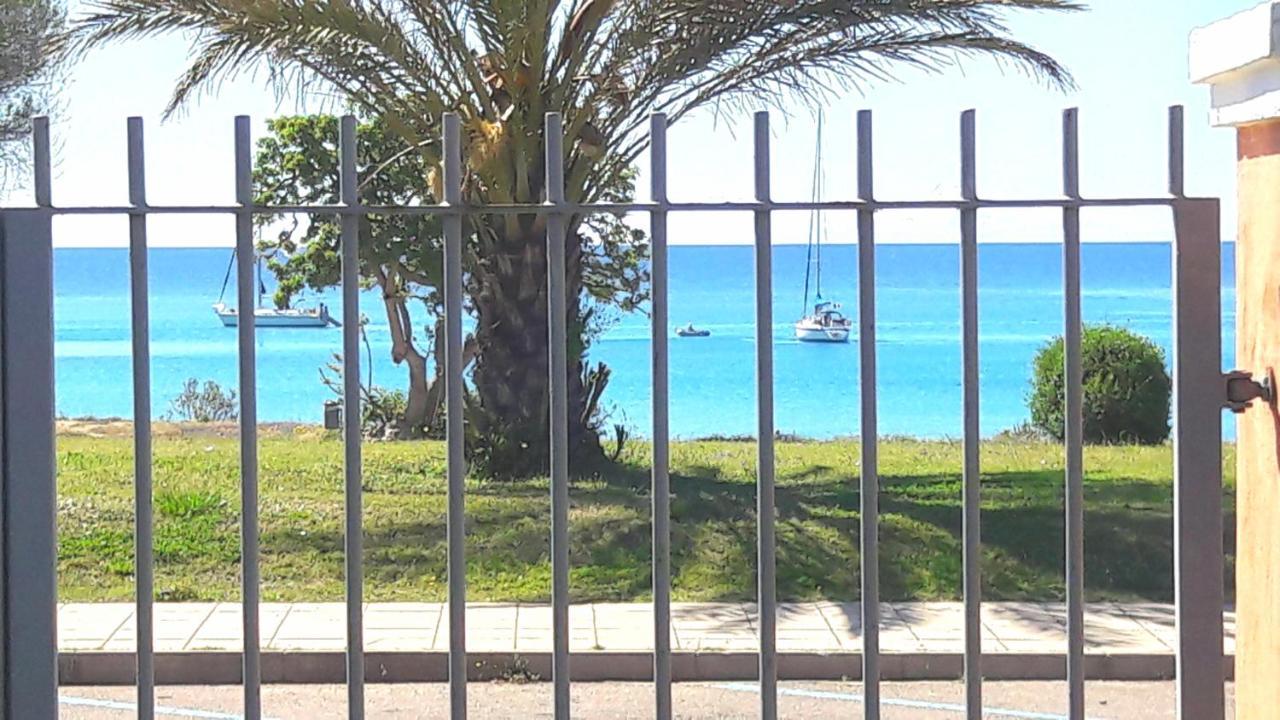 Villa Stella Fronte Mare Porto Frailis Àrbatax Εξωτερικό φωτογραφία