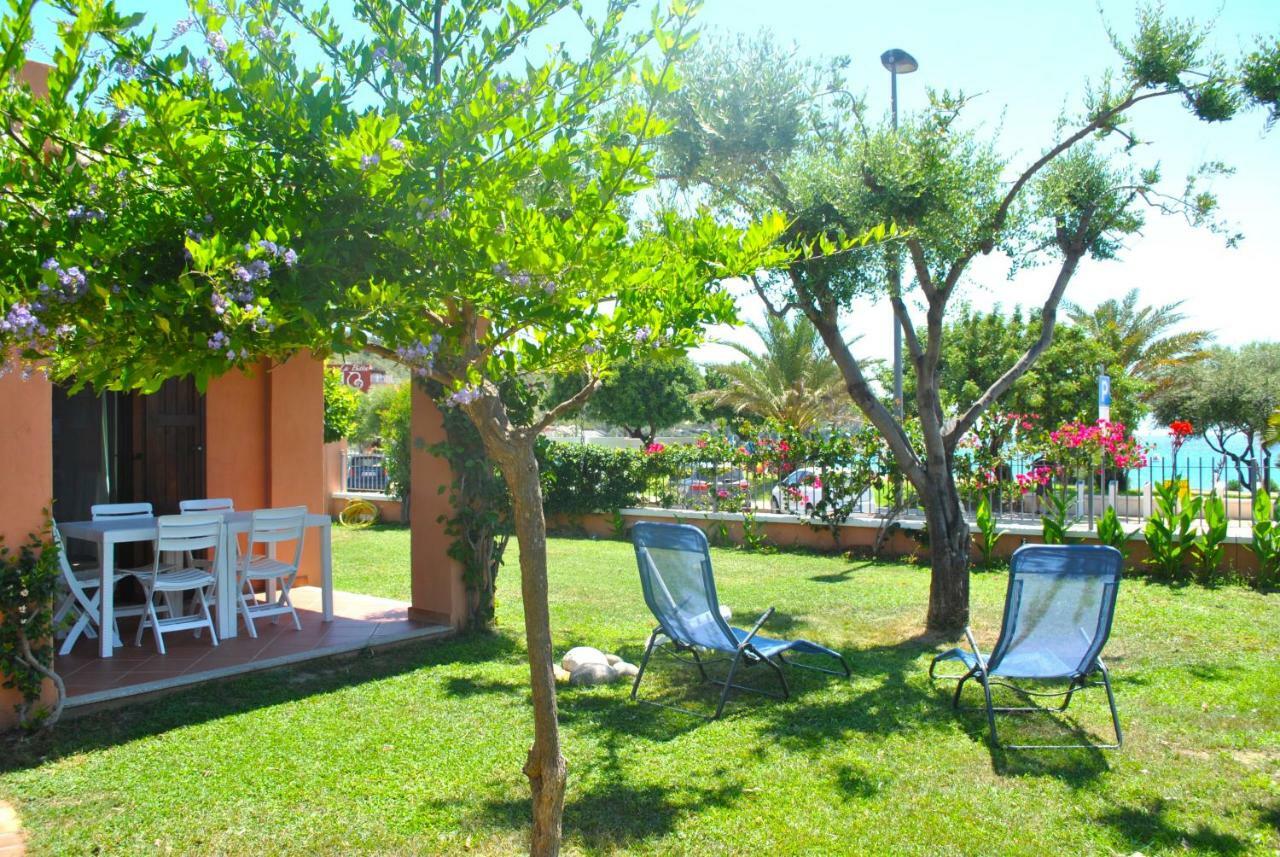 Villa Stella Fronte Mare Porto Frailis Àrbatax Εξωτερικό φωτογραφία