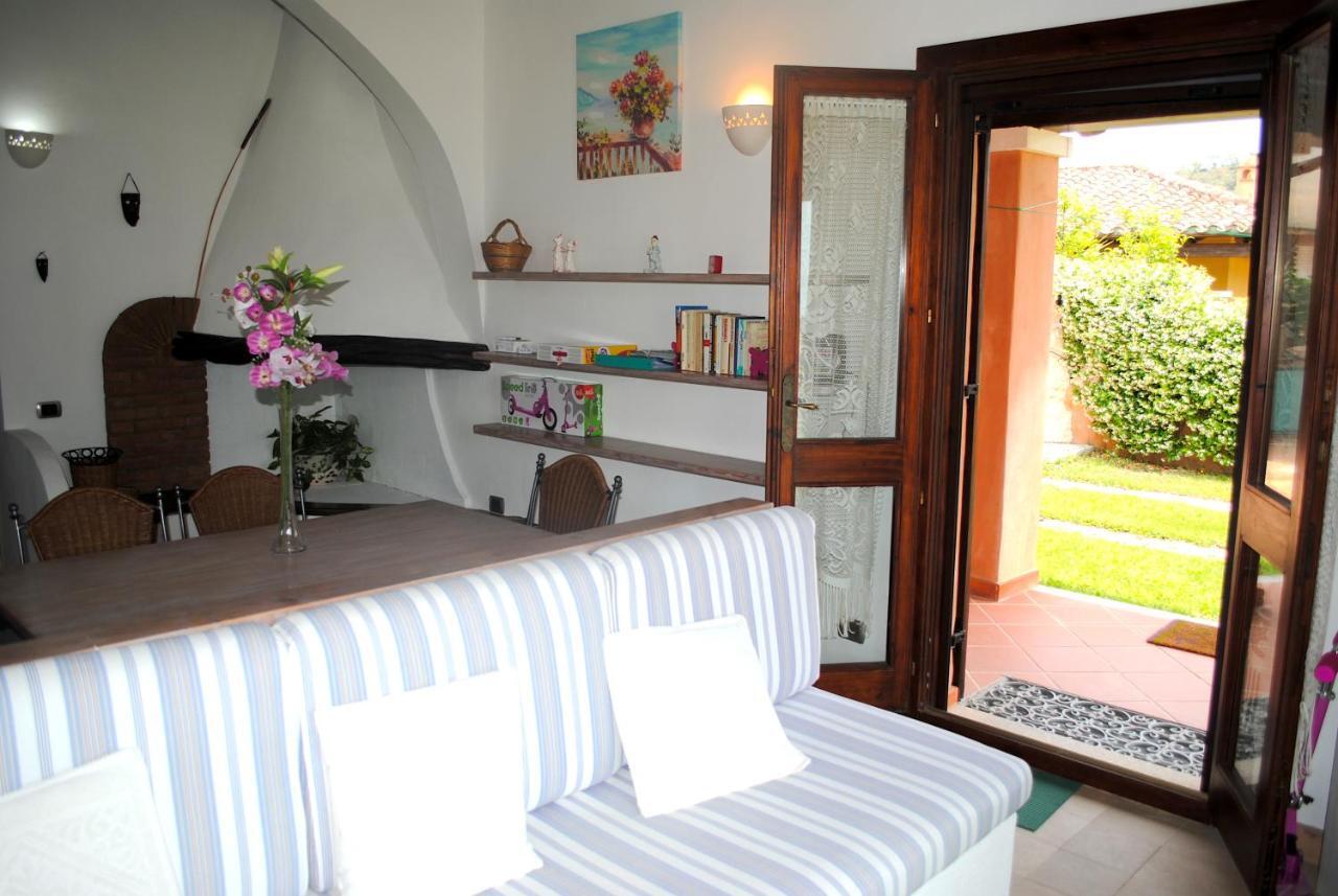 Villa Stella Fronte Mare Porto Frailis Àrbatax Εξωτερικό φωτογραφία